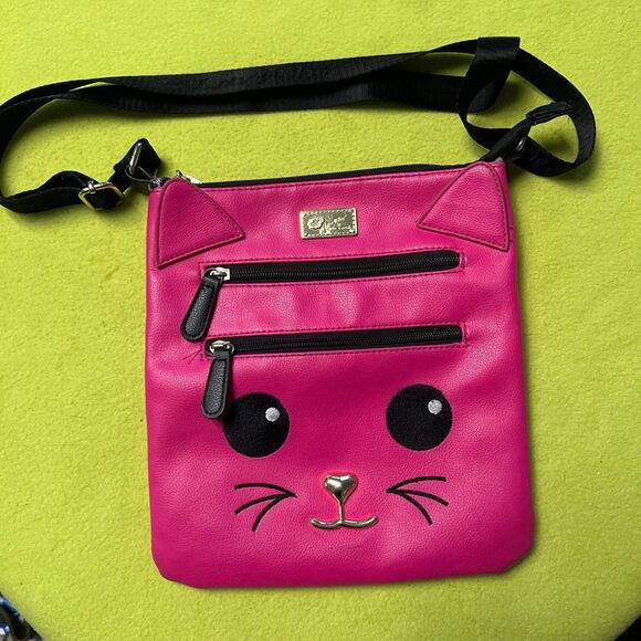 Betsey Johnson Betseyville Hot Pink Kitty Cat Face Crossbody Purse Leather